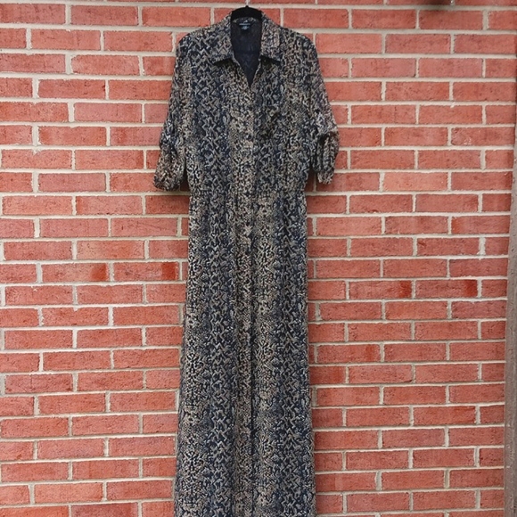 🔹️Moda International Maxi Dress - Picture 2 of 14